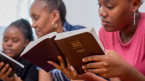 Nouvelles directives concernant les différentes traductions de la Bible pour les saints des derniers jours