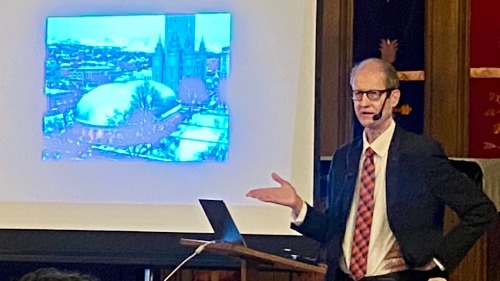 Un érudit saint des derniers jours aborde le thème des réseaux sociaux et du pardon à l’Université McGill